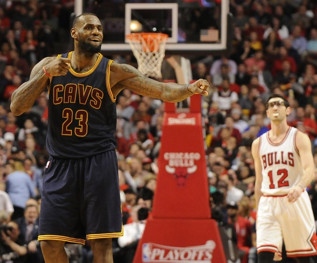 NBA: Playoffs-Cleveland Cavaliers at Chicago Bulls