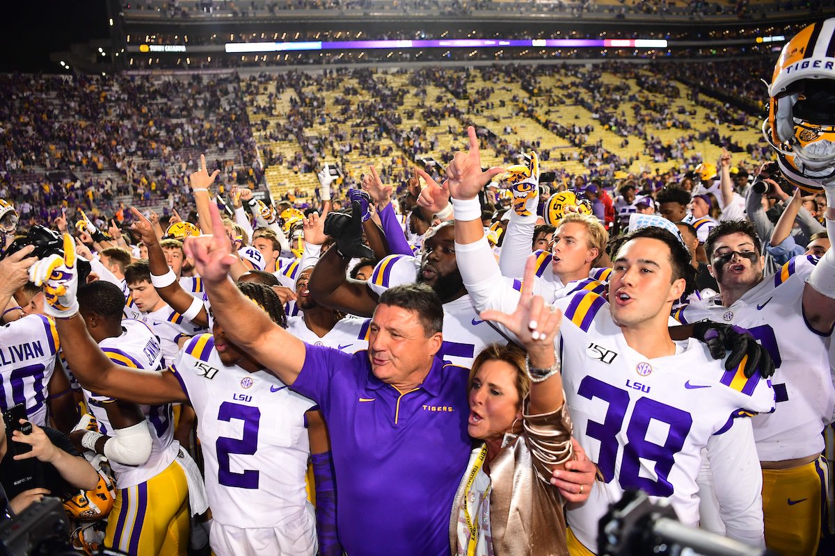LSU remains undefeated with 42-28 win over Florida ...