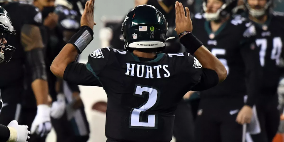Eagles sticking with Jalen Hurts as starting QB for 2022