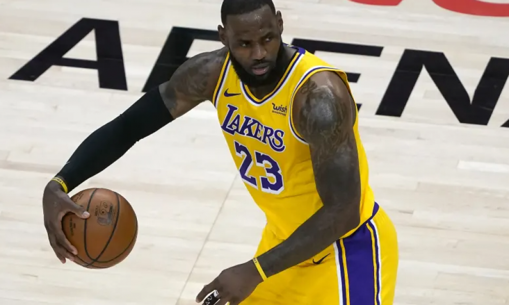 lebron james 3 point record lakers