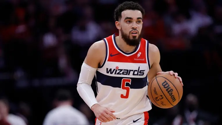 Veteran PG Tyus Jones agrees to deal with Suns