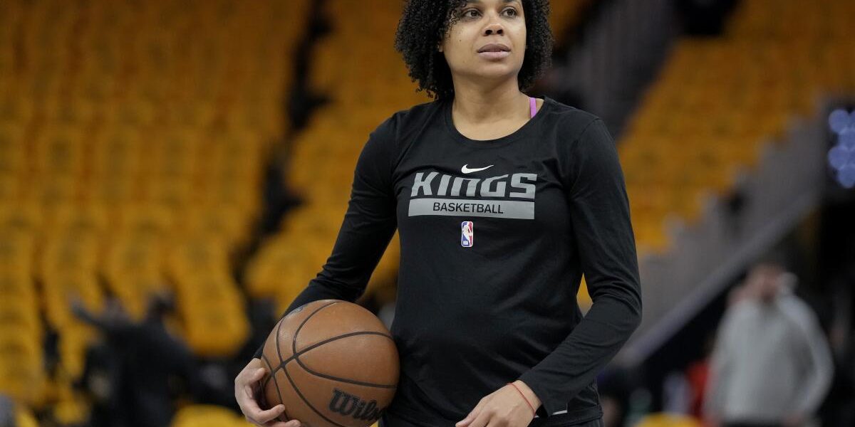 Lakers hire Lindsey Harding to join JJ Redick’s coaching staff
