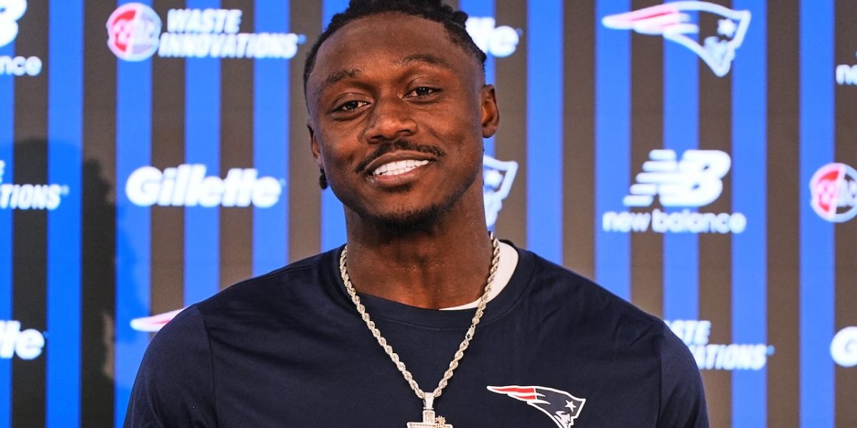 A.J. Brown’s First Patriots Comments Say Everything About His New Beginning
